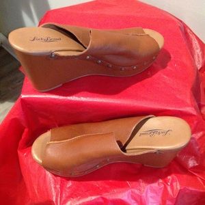 Lucky Brand Carmel Wedge Slides